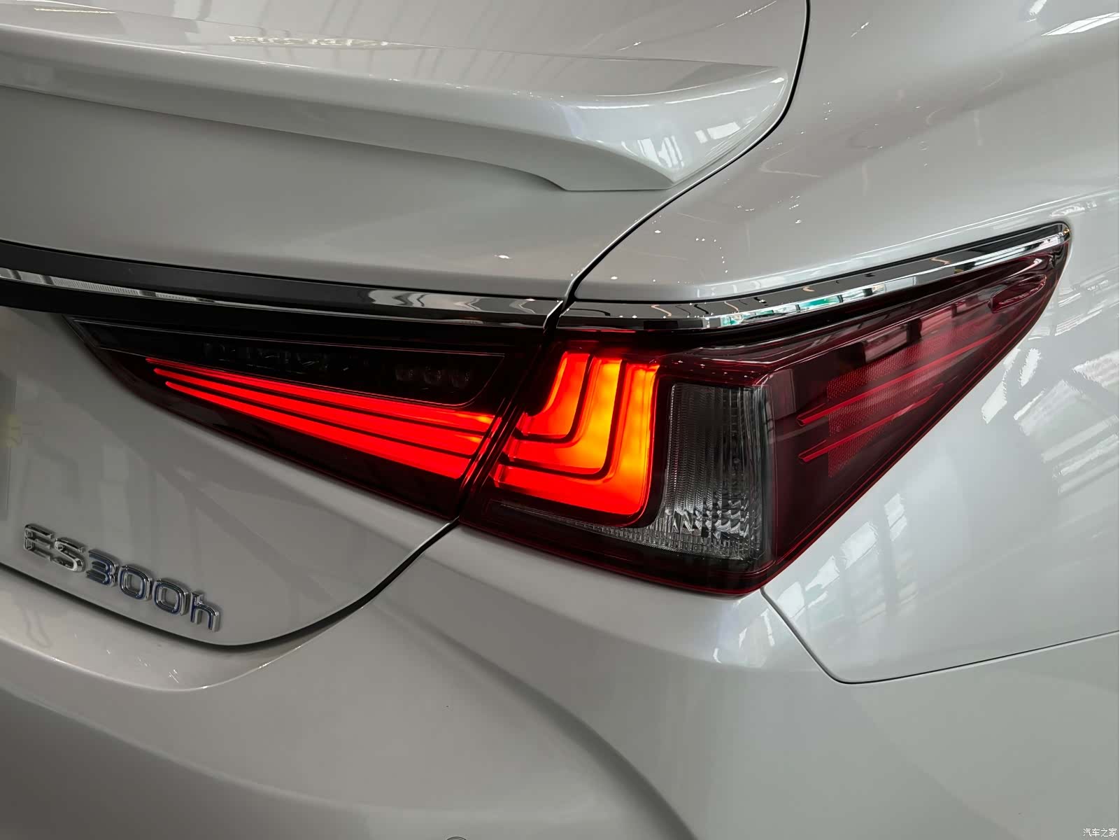 Lexus ES, 2021 22