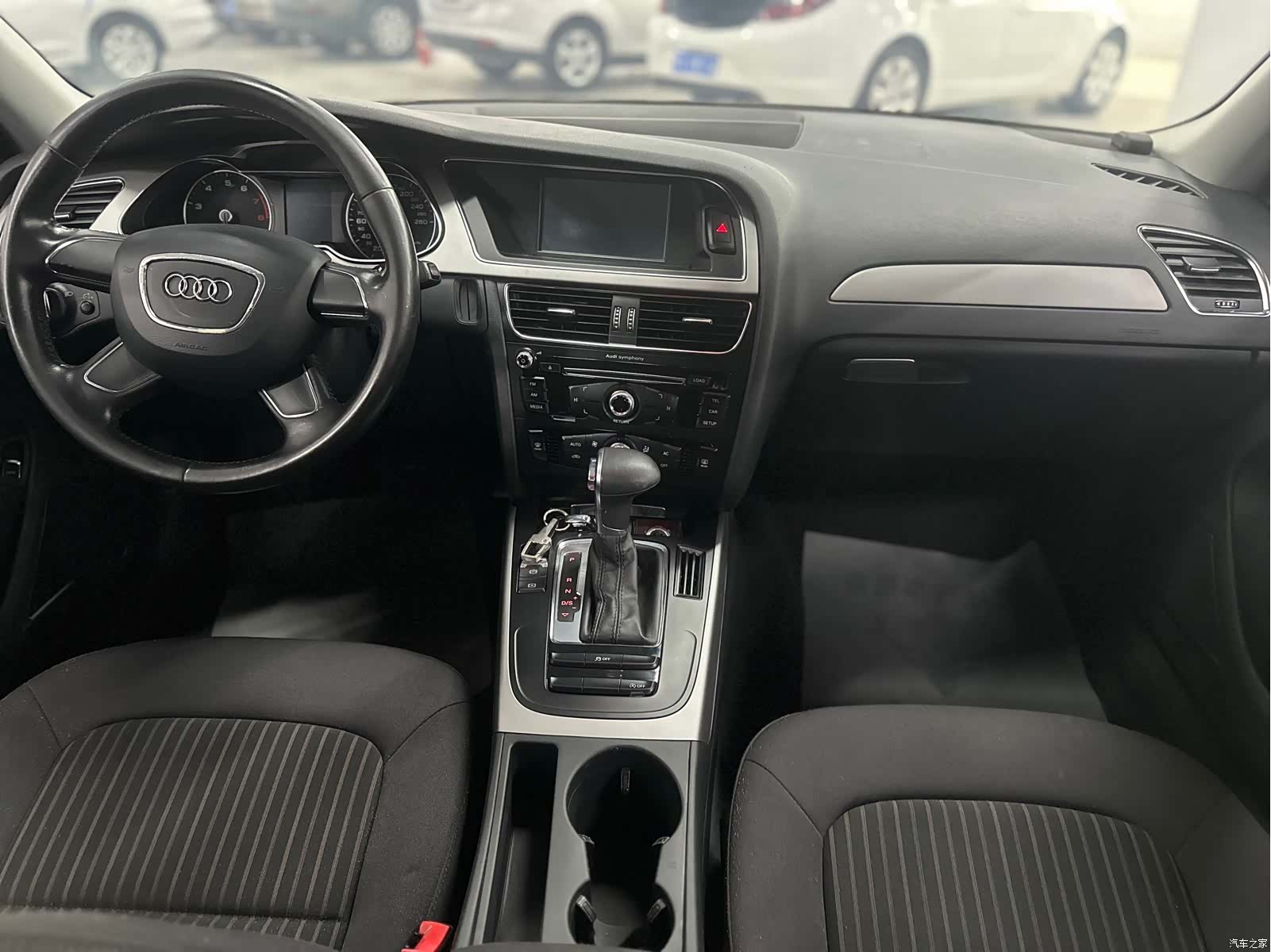 Audi A4L, 2014 7