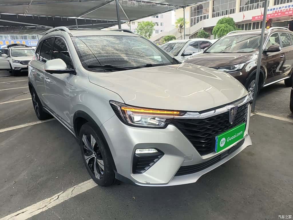 Roewe RX5, 2021 4