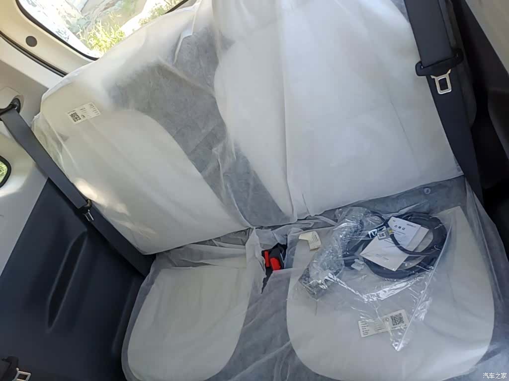 Geely Panda, 2026 17