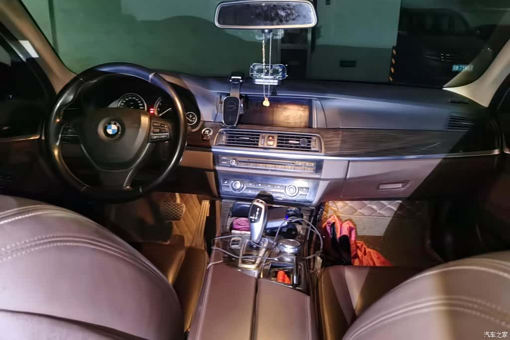 BMW 5 Series, 2015 12