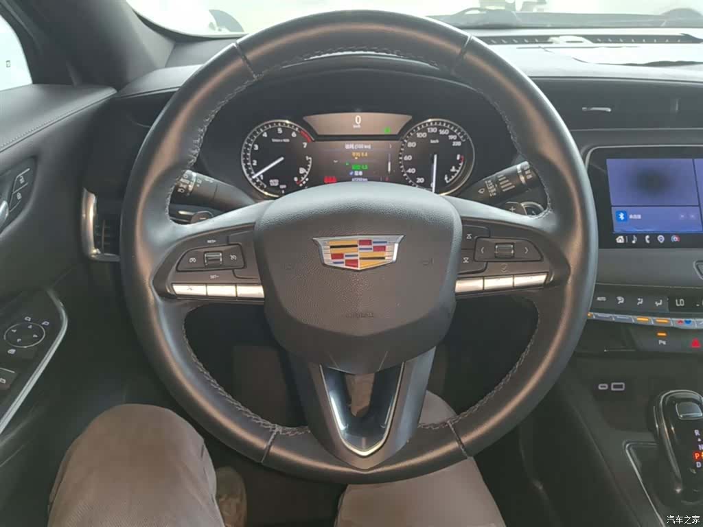 Cadillac XT4, 2023 11
