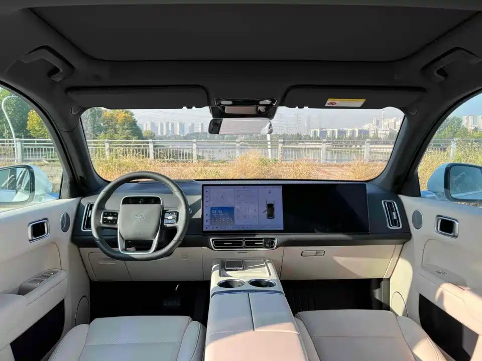 Li Auto Ideal L7