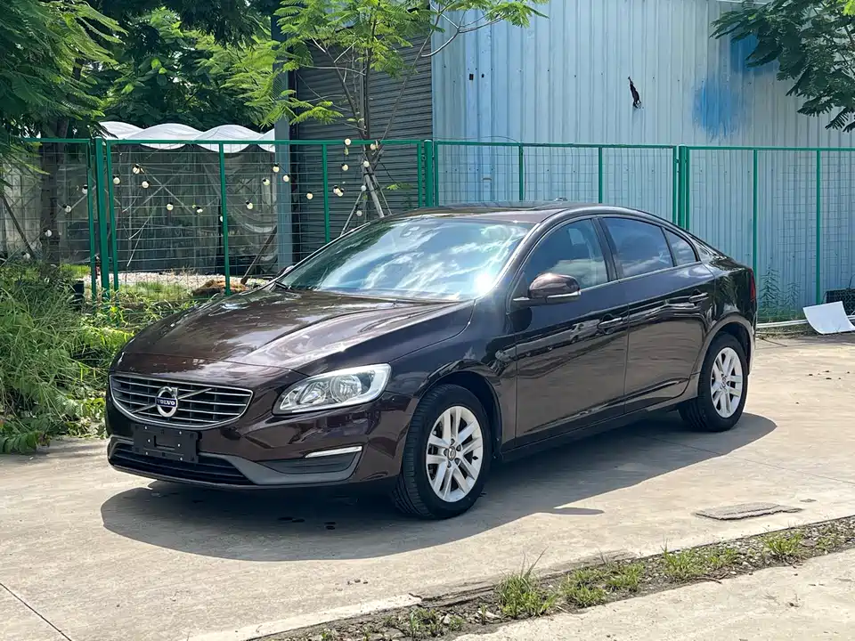 Volvo S60