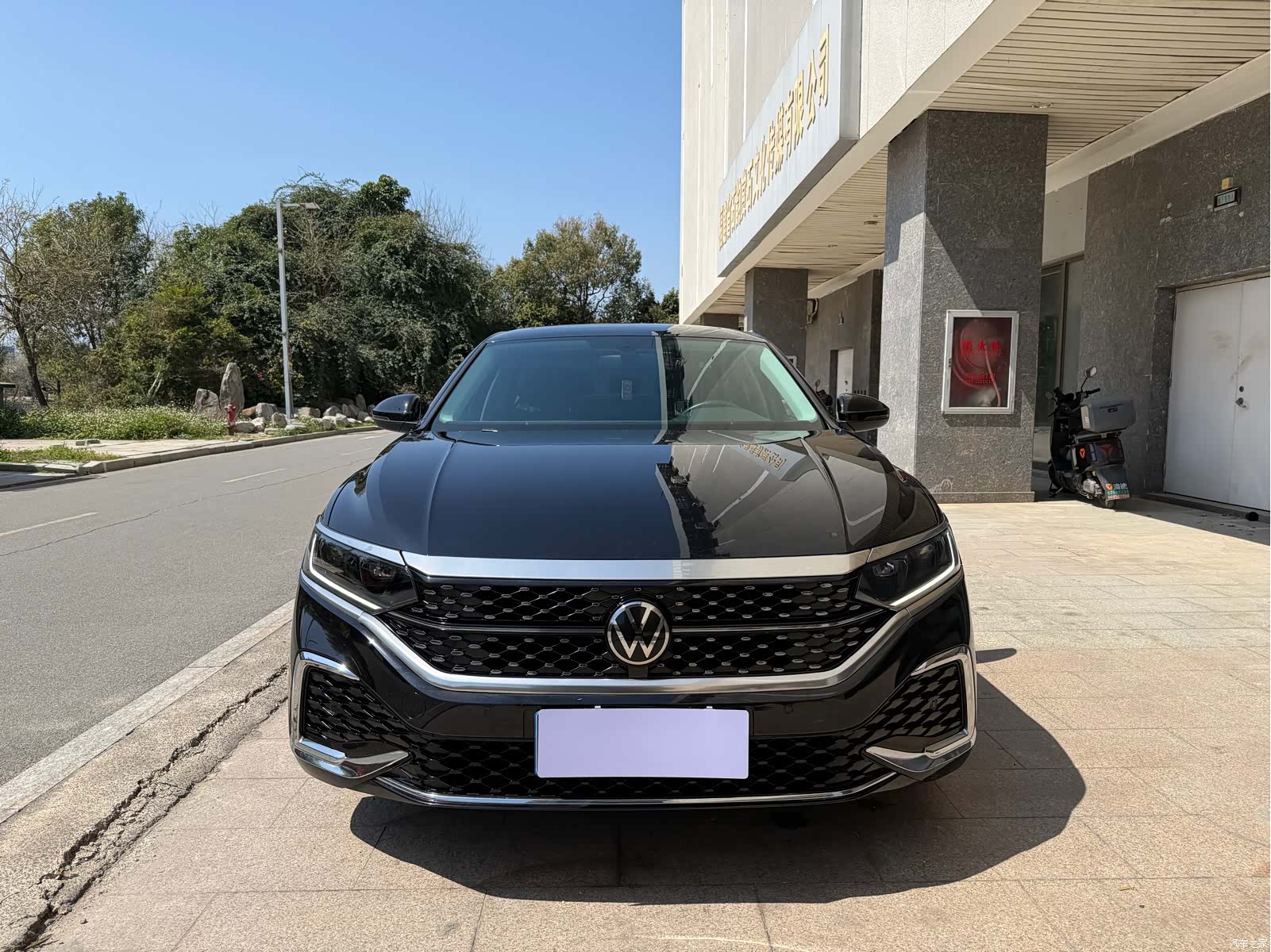 Volkswagen Passat, 2024 2