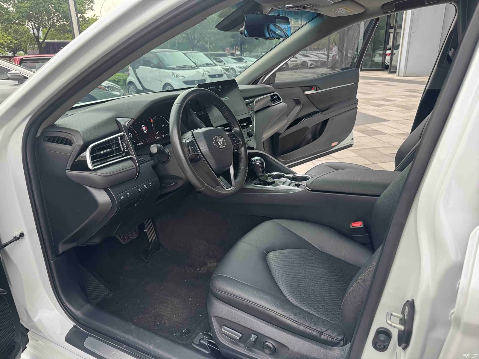 Toyota Camry, 2021 9