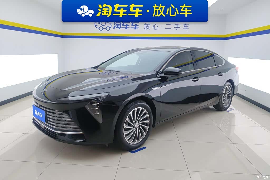 Buick LaCrosse, 2023 1