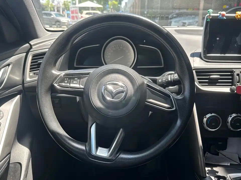 Mazda CX-4