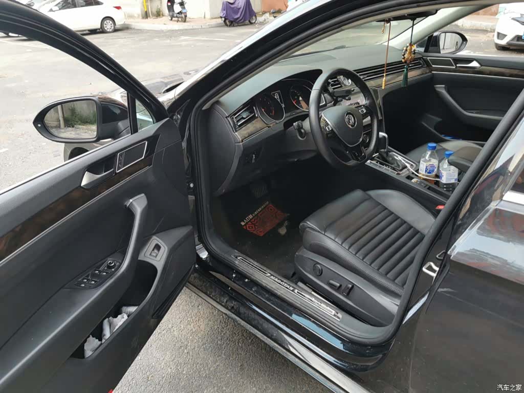 Volkswagen Magotan, 2018 17
