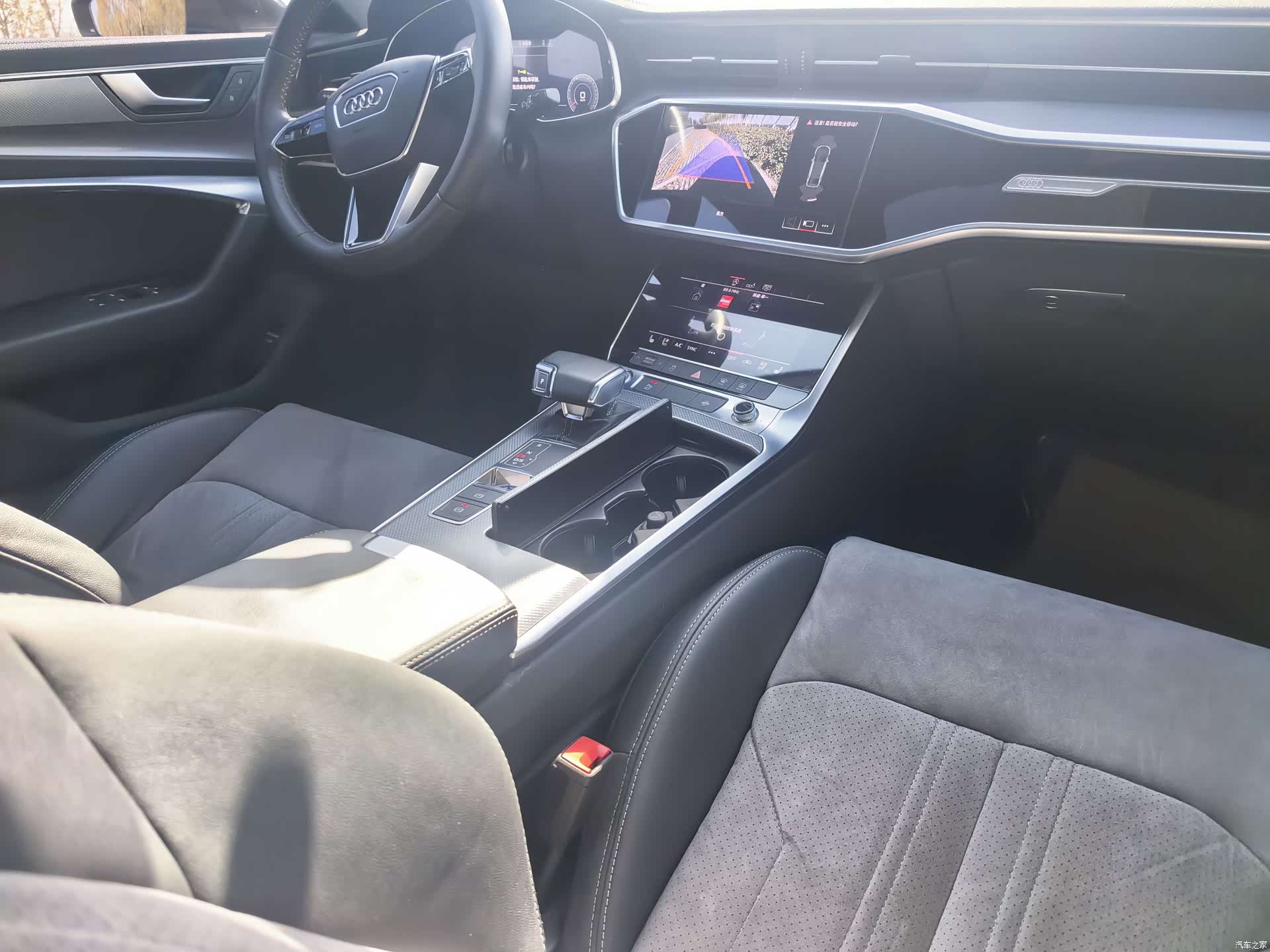 Audi A6L, 2020 все фото