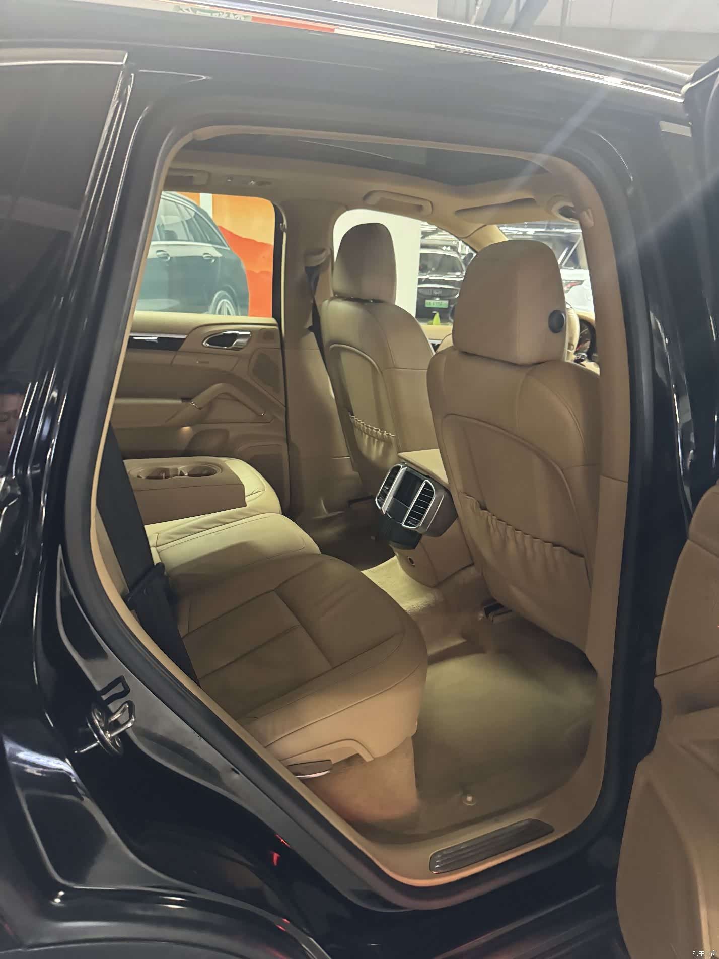 Porsche Cayenne, 2013 15