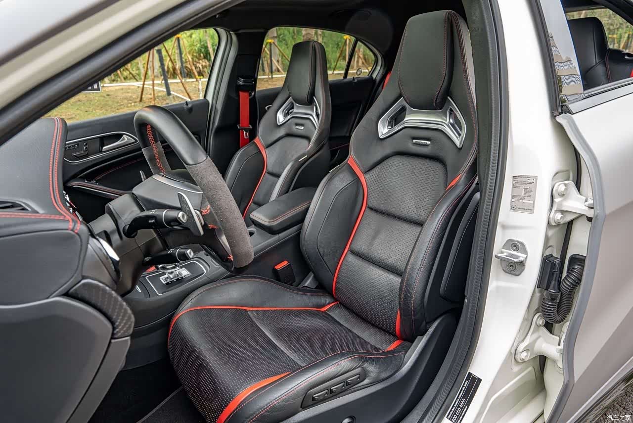 Mercedes-Benz A-Class, 2015 13