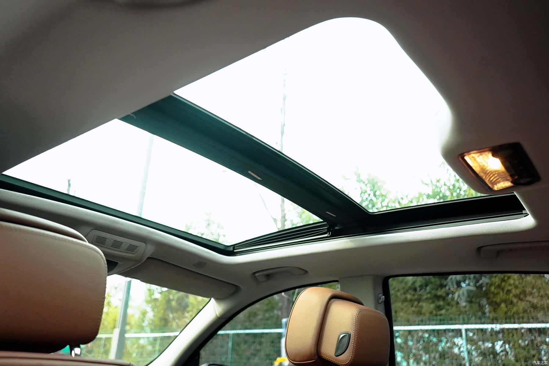 BMW 5 Series, 2012 14