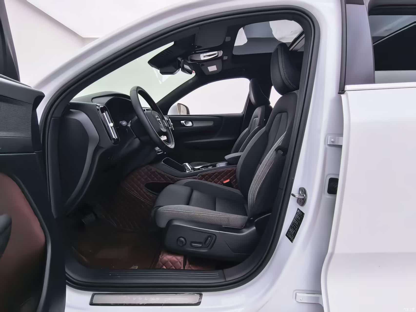 Volvo XC40, 2023 18