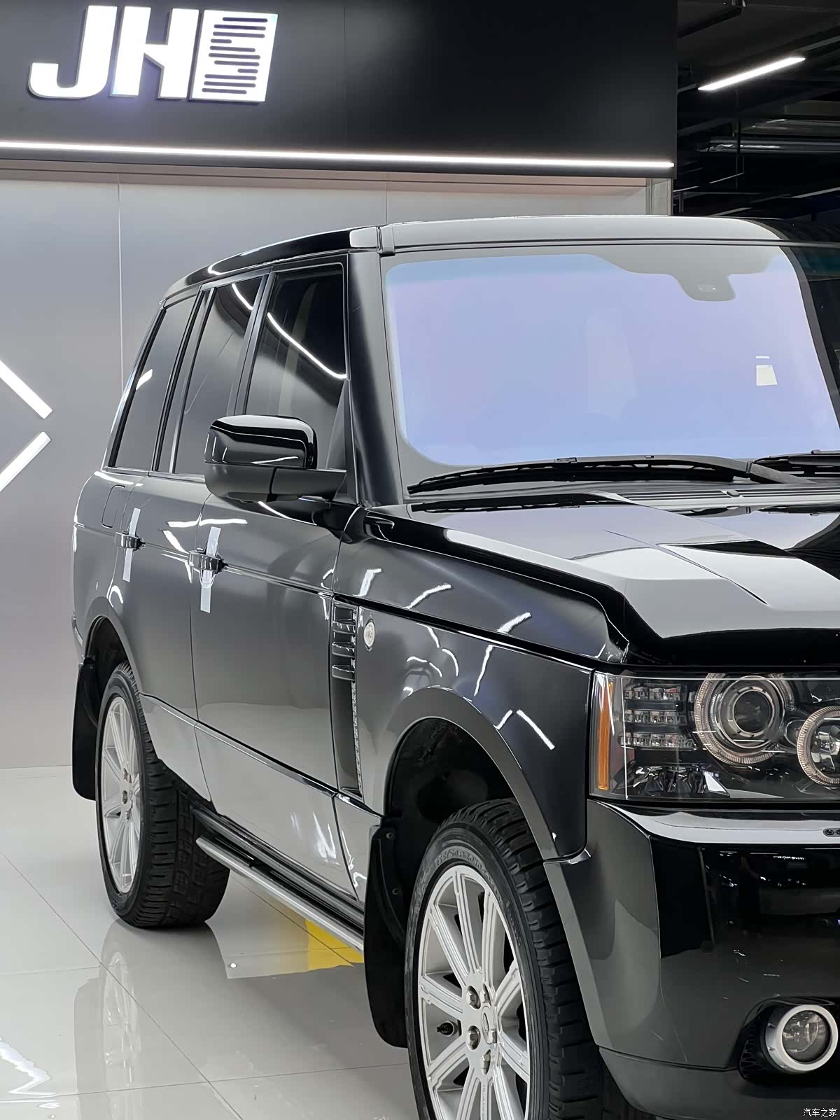 Land Rover Range Rover, 2011 35