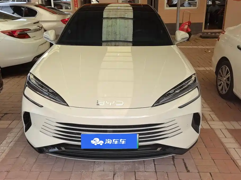 BYD Seal 07 DM-i