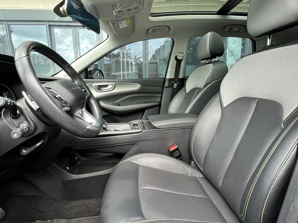 Roewe RX5 New energy