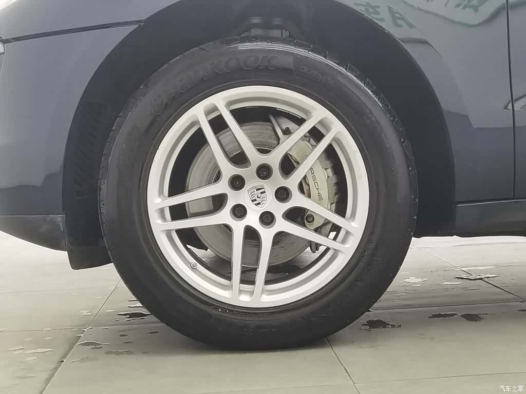 Porsche Macan, 2016 17
