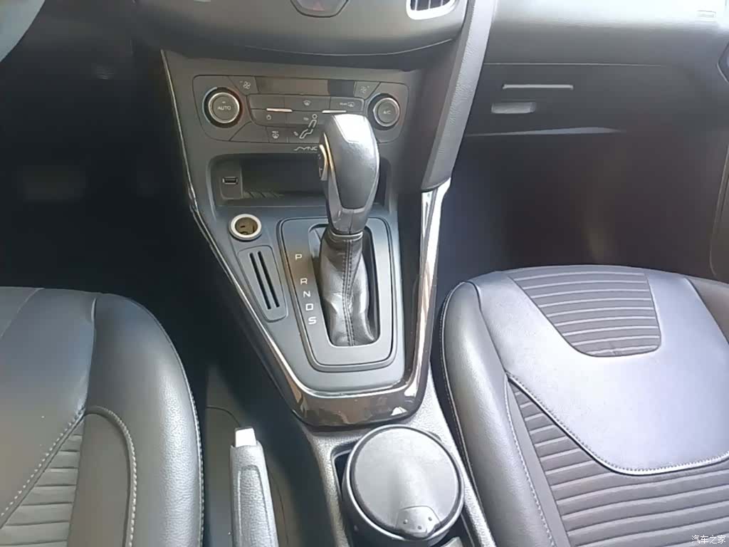 Ford Focus, 2015 14