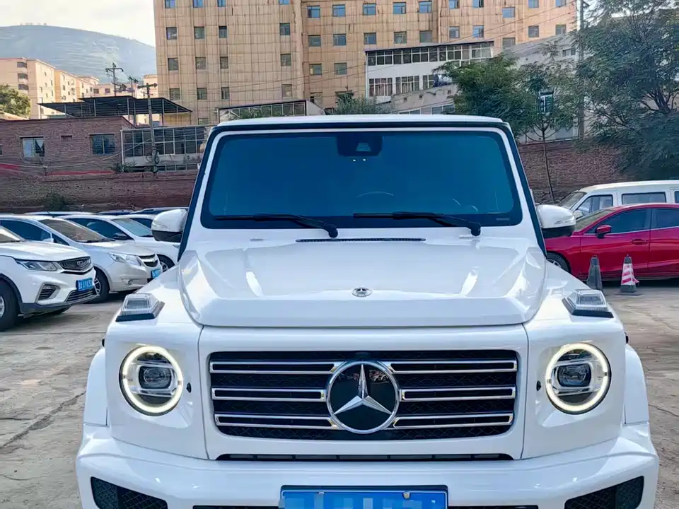 Mercedes-Benz G-class
