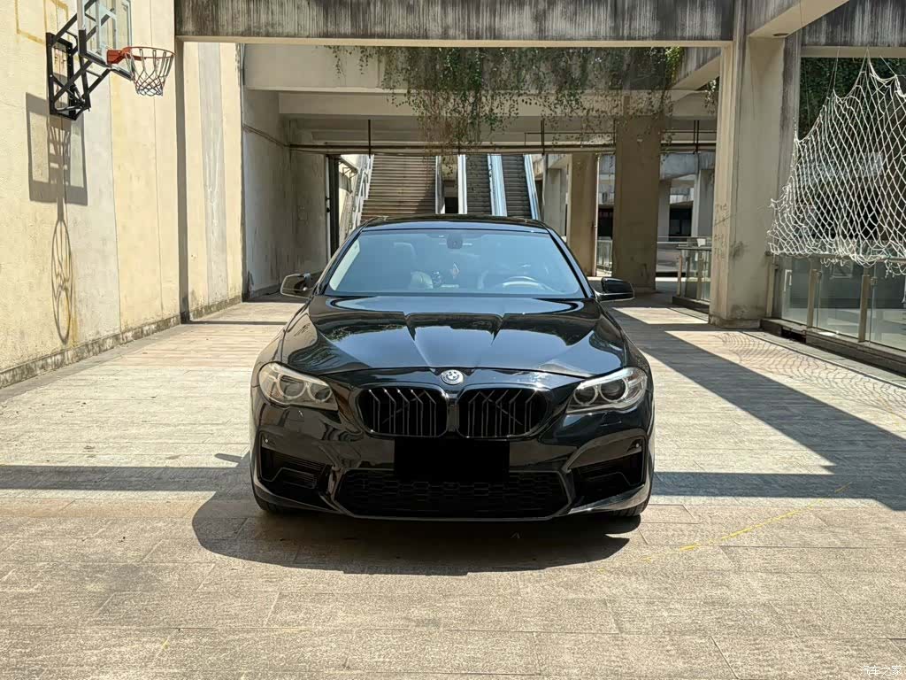 BMW 5 Series, 2011 2