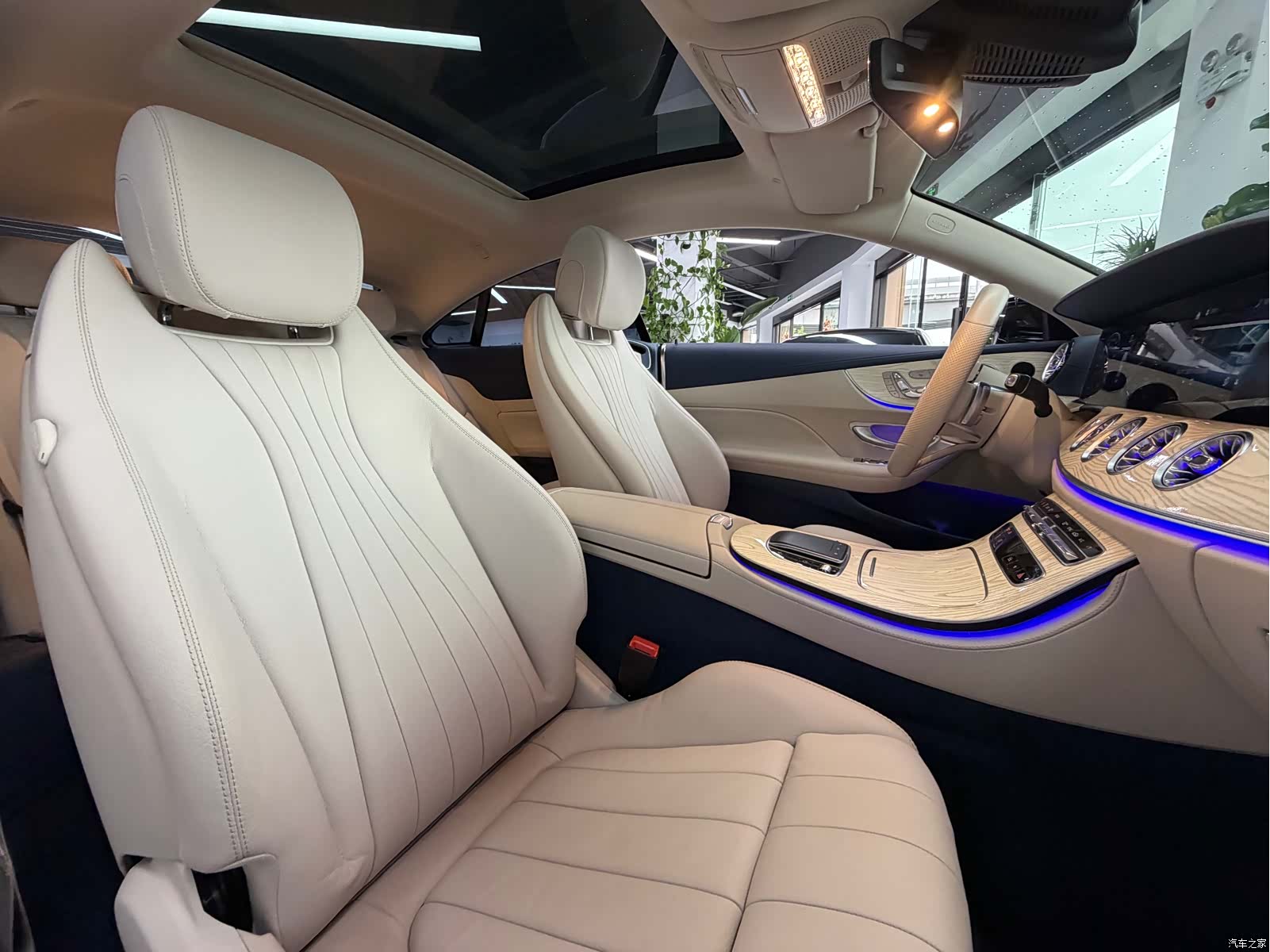 Mercedes-Benz E-Class, 2021 15