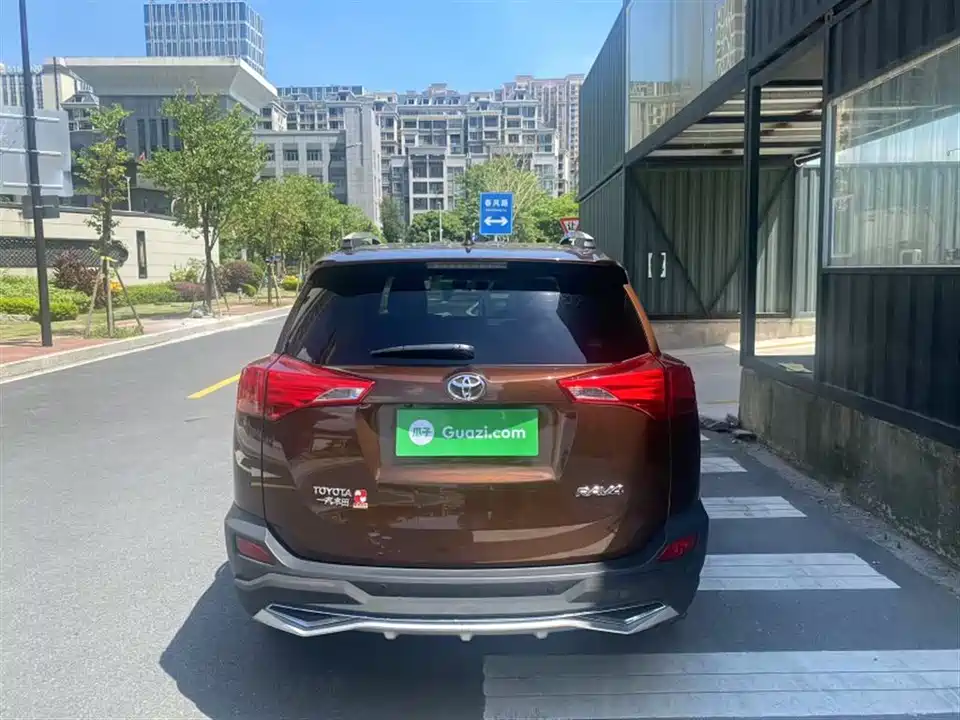 Toyota RAV4 Rongfang