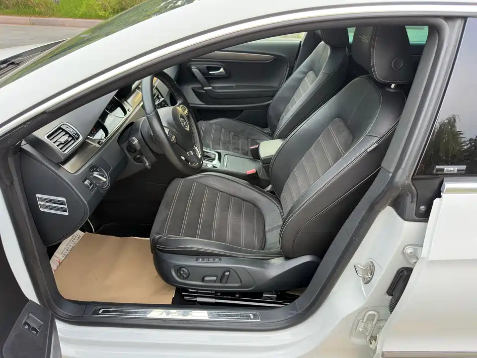Volkswagen CC Volkswagen CC