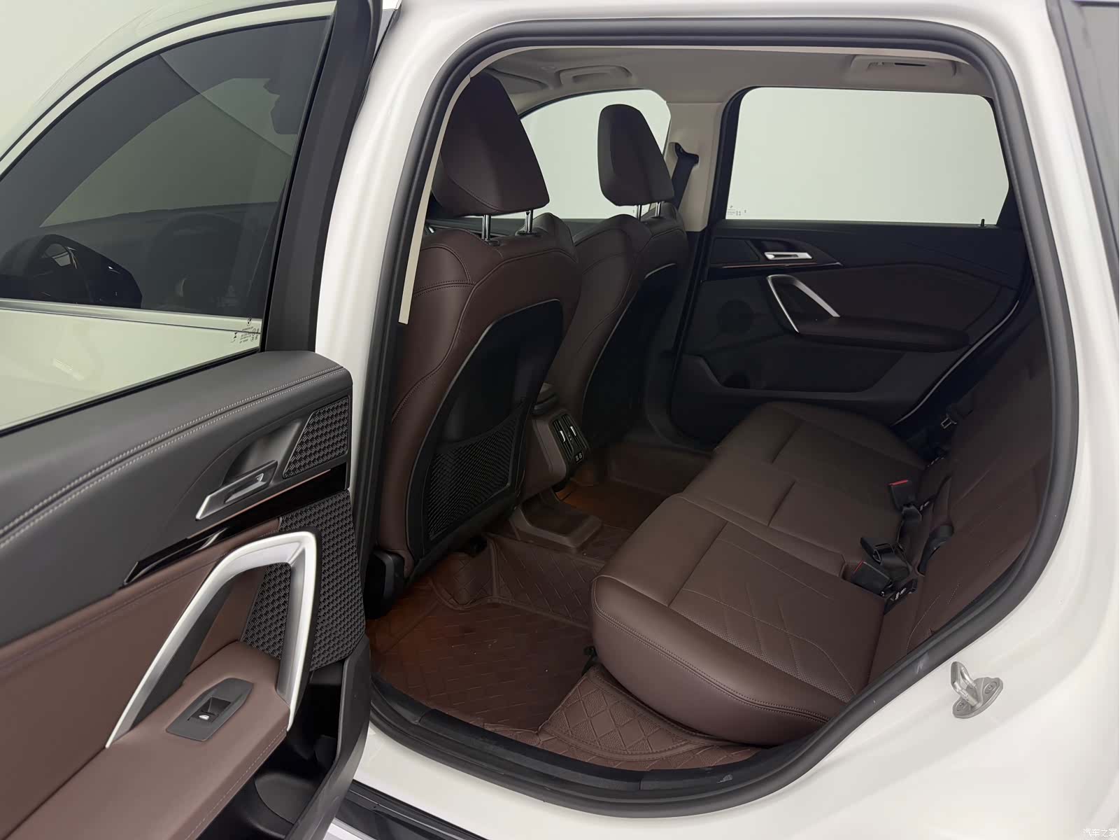 BMW X1, 2023 9