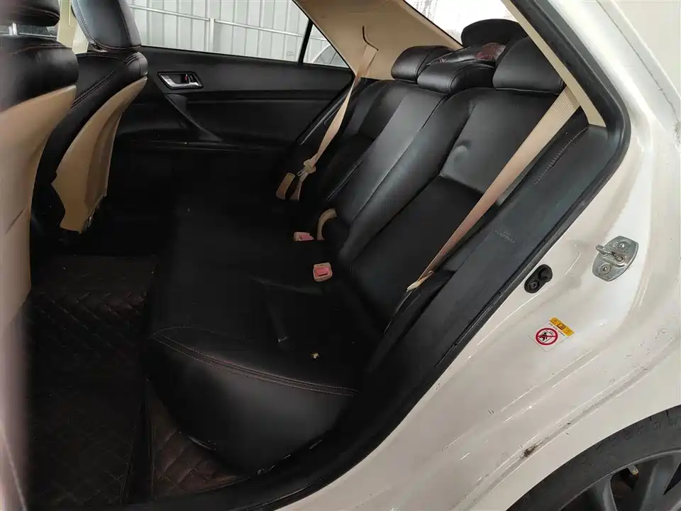 Toyota Reiz Toyota Reiz