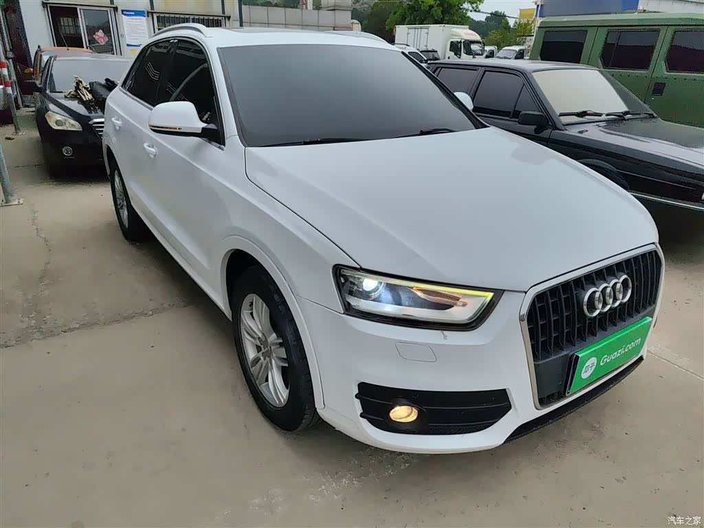 Audi Q3, 2015 4