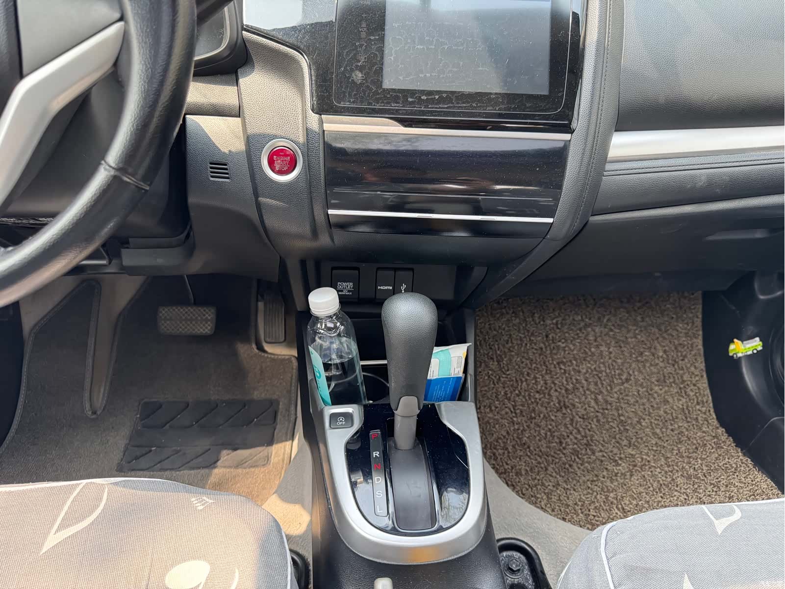Honda Fit, 2015 9