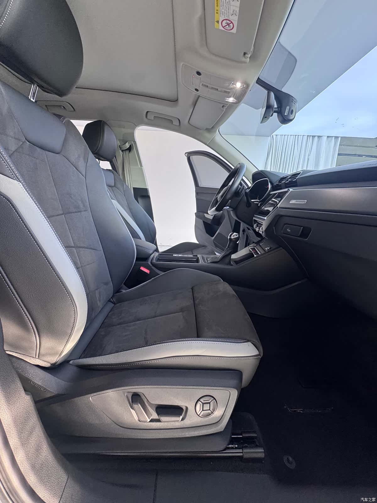 Audi Q3, 2022 16