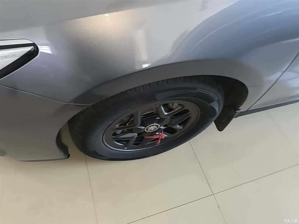 BYD Qin, 2025 23