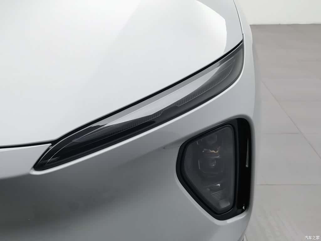 NIO ES6, 2025 7