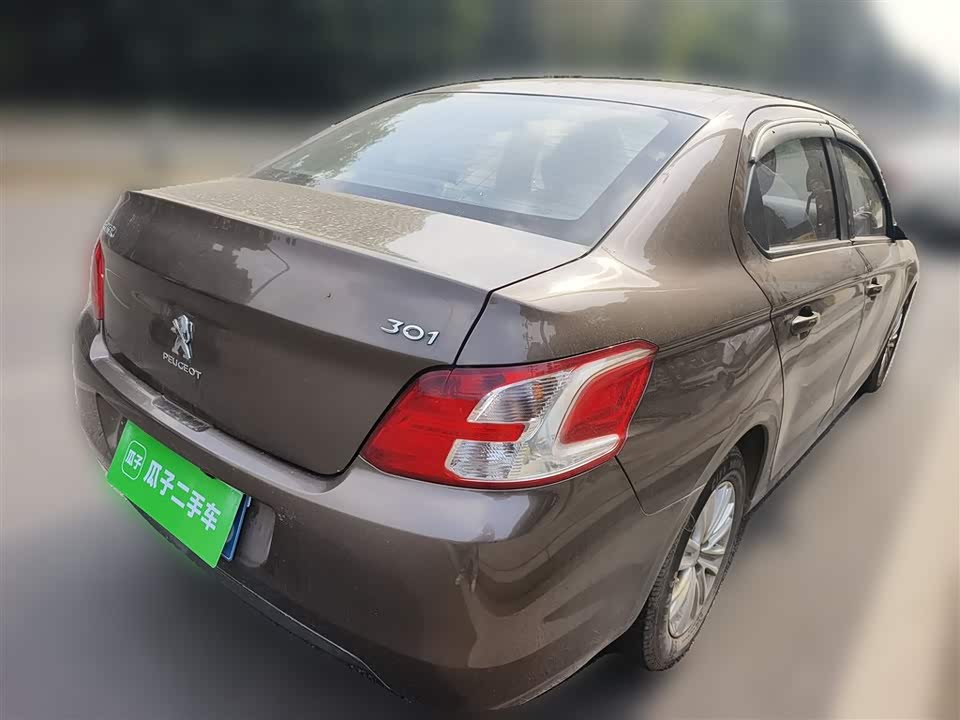 Peugeot 301
