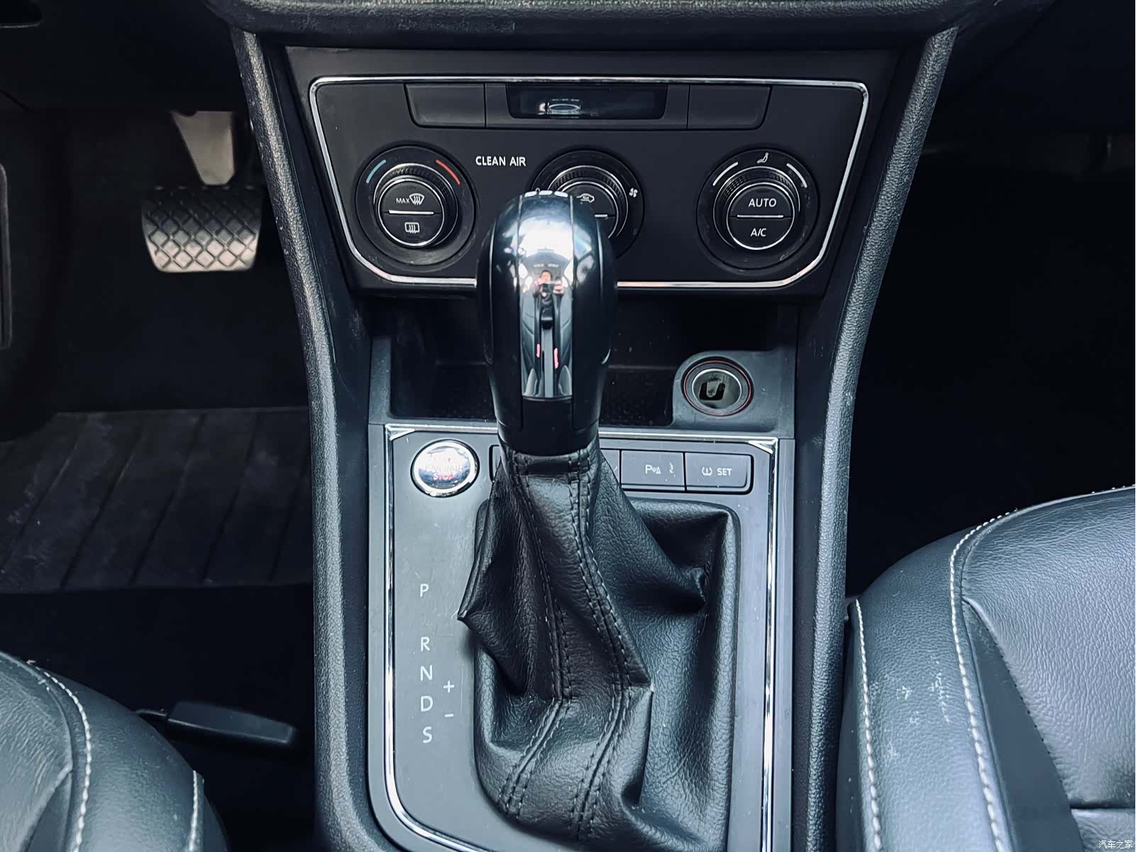 Volkswagen Lavida, 2017 16