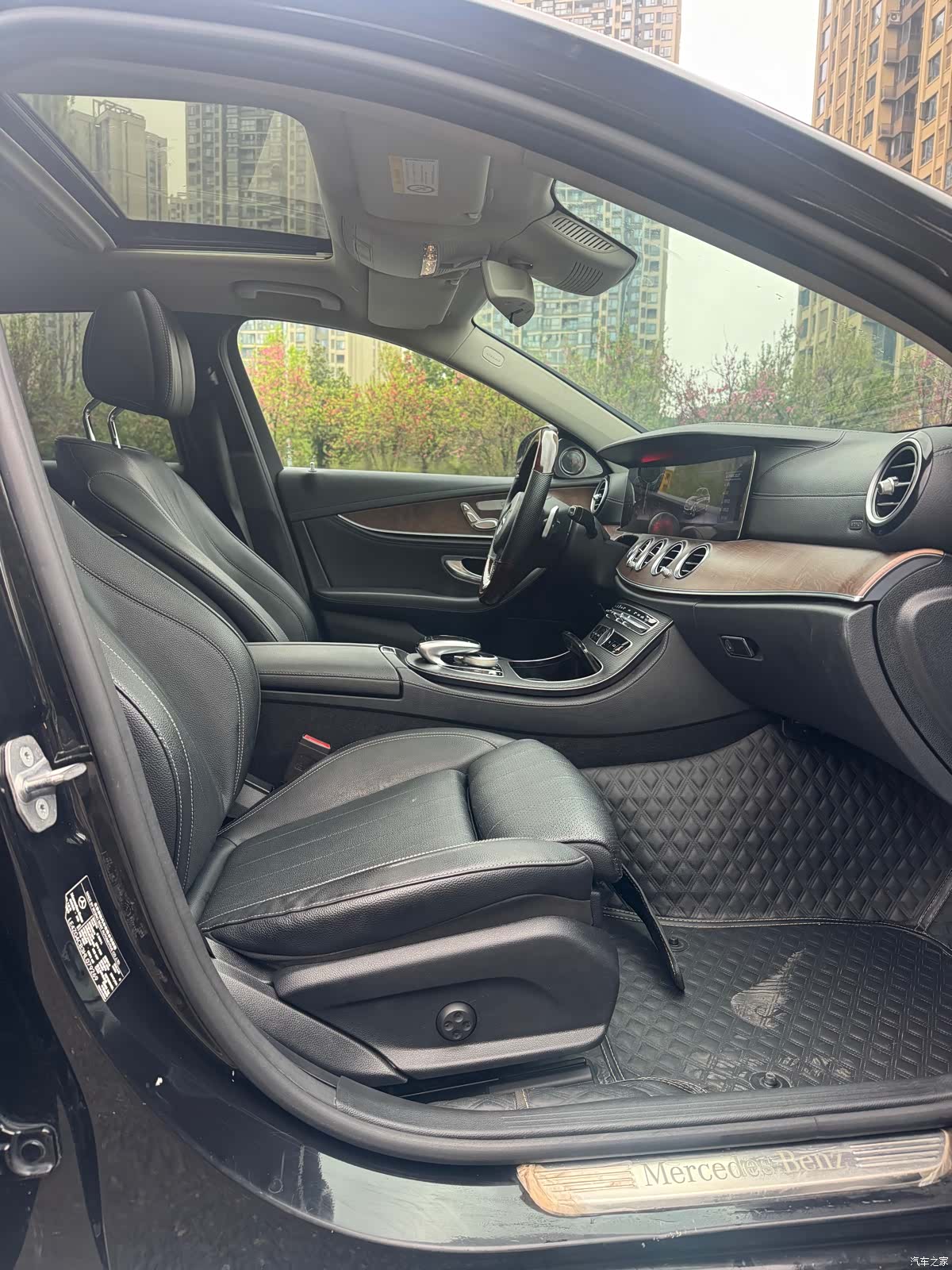 Mercedes-Benz E-Class, 2017 12