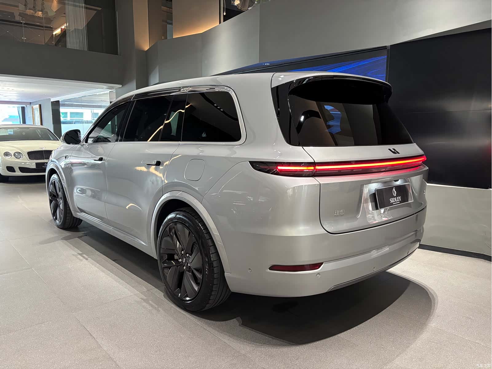 Li Auto L9, 2023 4
