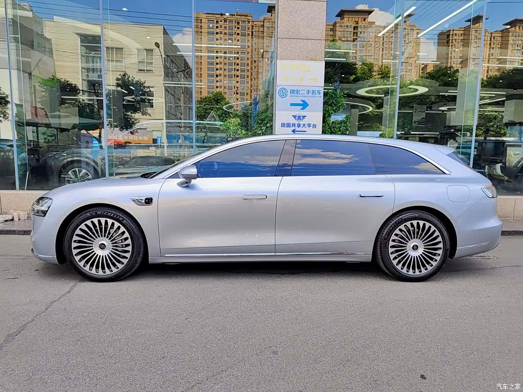 Stelato S9, 2025 3