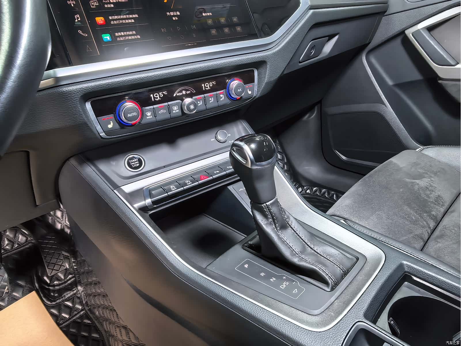 Audi Q3, 2022 18