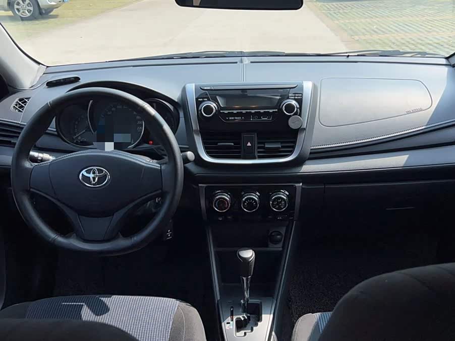 Toyota YARiS L Zhixuan