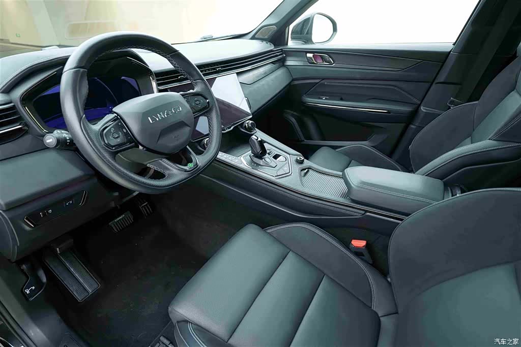 Lynk & Co 01, 2021 10