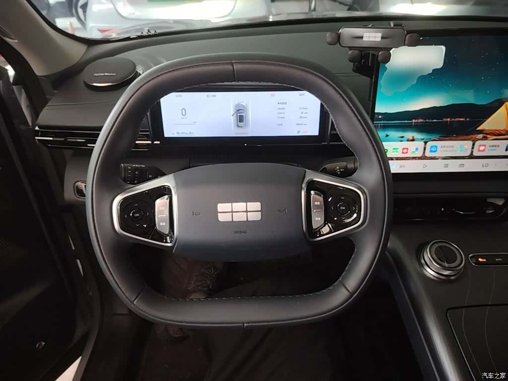 Geely Galaxy E5, 2024 11