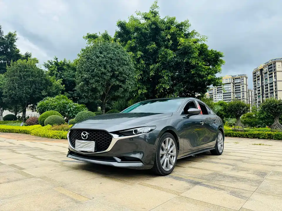 Mazda 3 Angkesaila