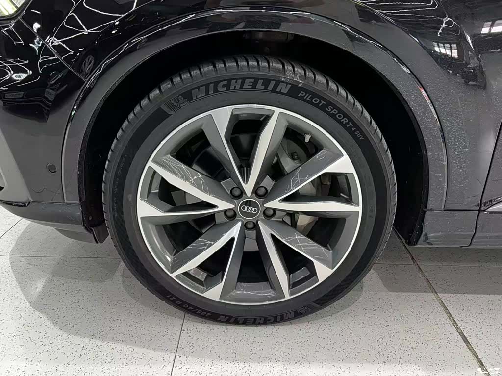 Audi Q7, 2021 12