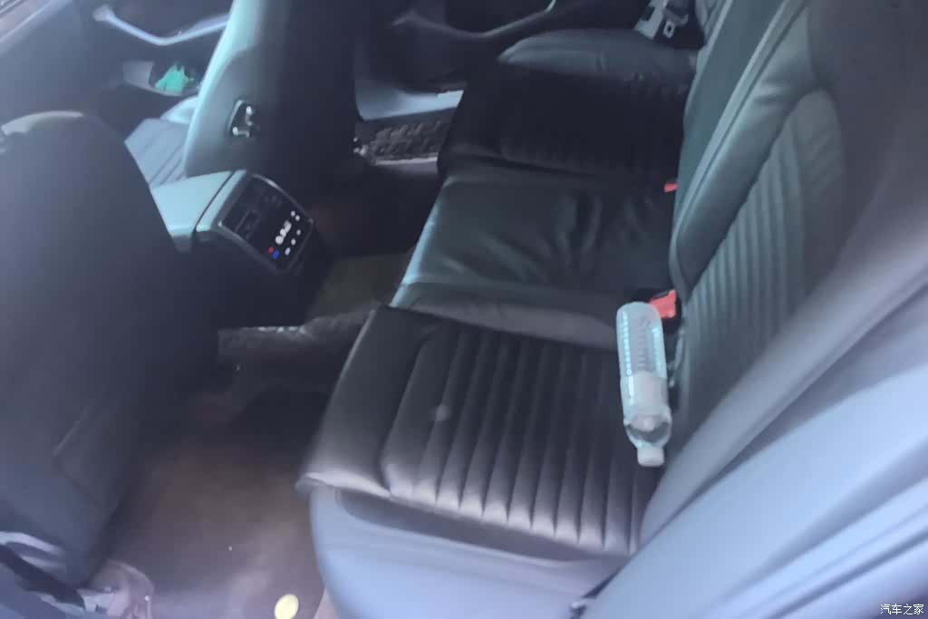 Volkswagen Magotan, 2019 11