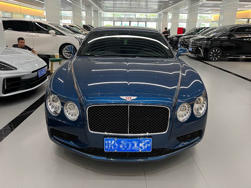 Bentley Flying