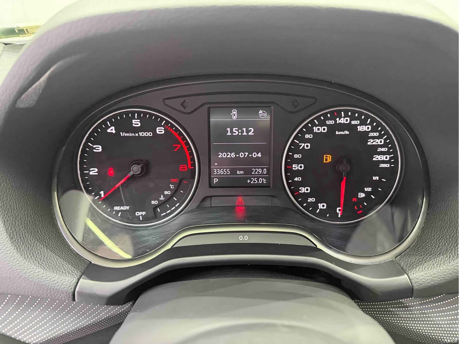 Audi Q2L, 2023 11