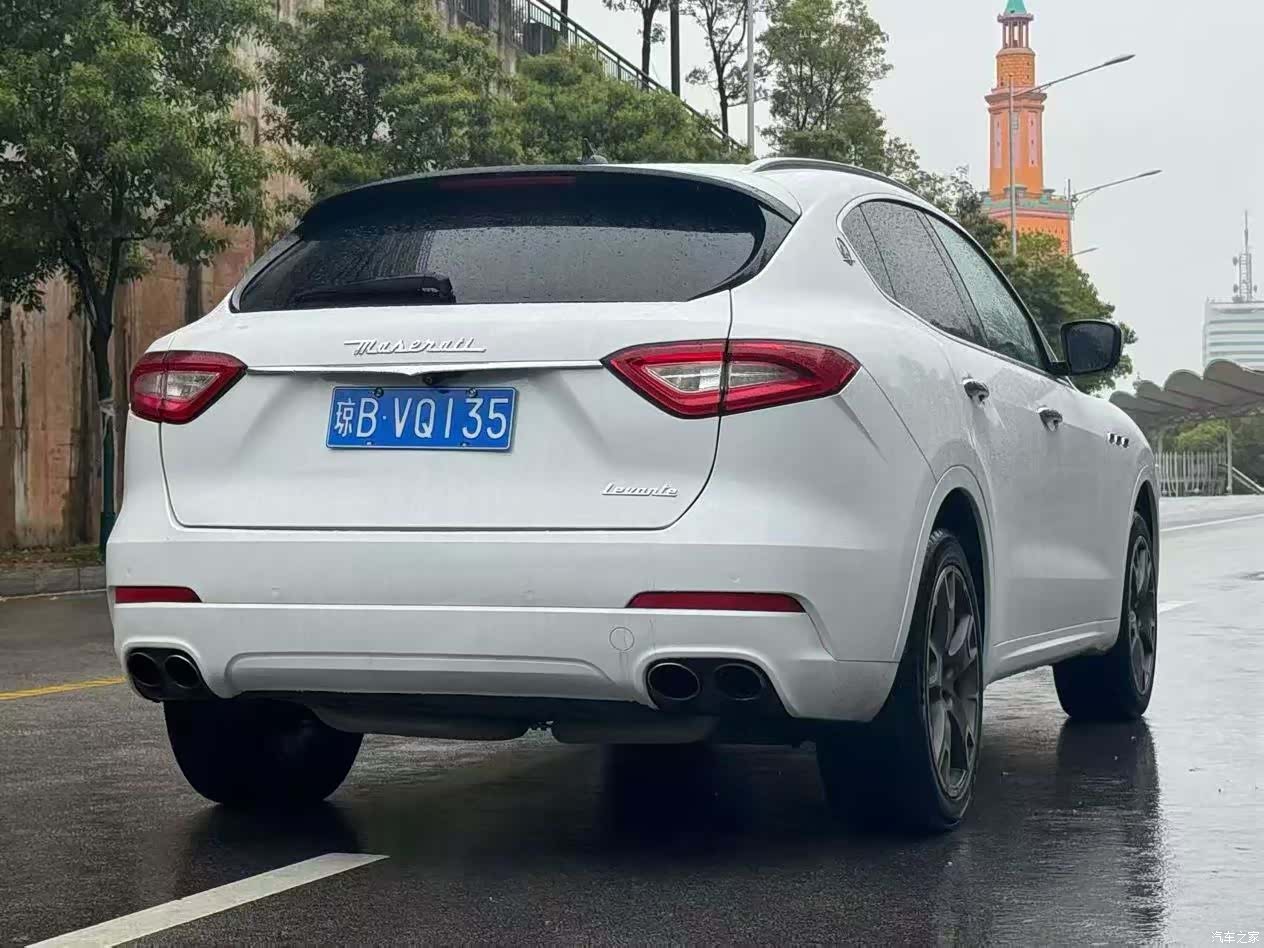 Maserati Levante, 2017 4